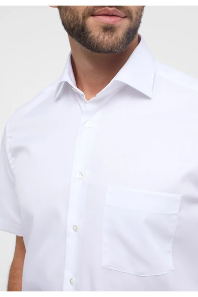 Eterna COVER SHIRT, férfi Modern fit, enyhén karcsúsított rövid ujjú ing, klasszikus kent gallérral, vasalásmentes